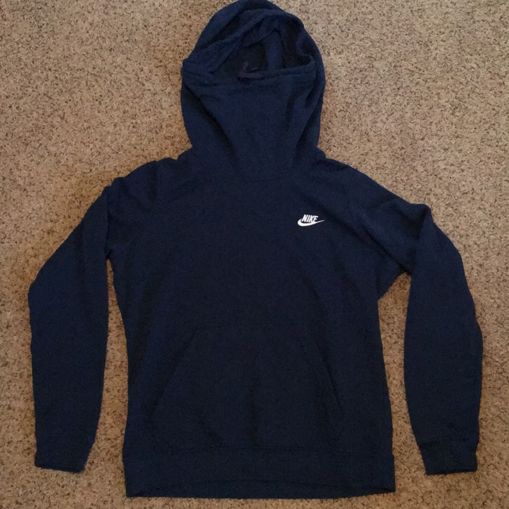 Women’s Nike scrunchy neck sweatshirt. Navy.